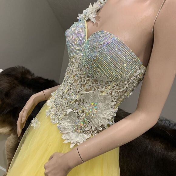 Stunning Floral Lace One Shoulder Party Dress, Rhinestones Ball Gown - Picture 7 of 15